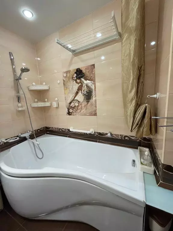 Продаётся 2-к квартира, 61.5 м - Фото 1