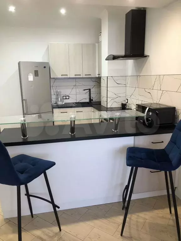 2-к. квартира, 50 м, 10/17 эт. - Фото 1