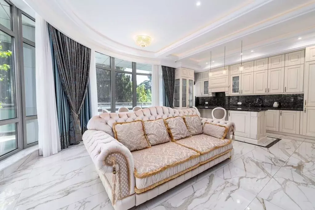 3-к кв. Крым, Алушта ул. Парковая, 5 (152.2 м) - Фото 1