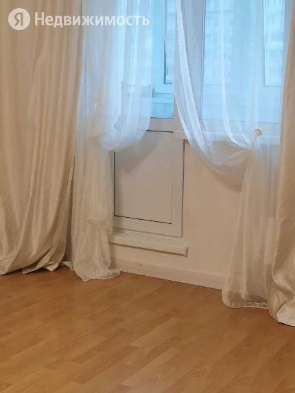 1-комнатная квартира: Москва, Осенний бульвар, 10к1 (38 м) - Фото 1