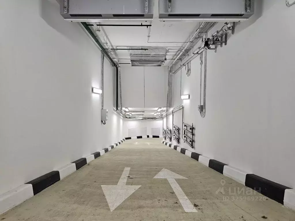 Гараж в Москва ул. Лавочкина, 18/1 (13 м) - Фото 1