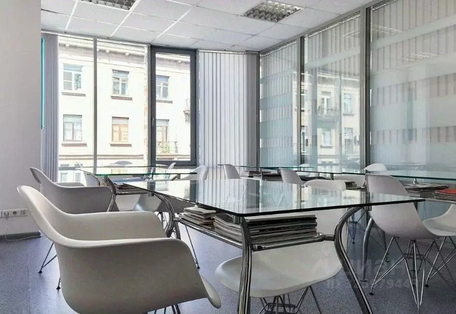 Офис в Санкт-Петербург просп. Малый Васильевского острова, 22 (135 м) - Фото 1