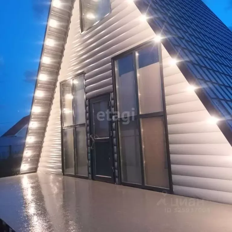 Дом в Башкортостан, Стерлитамакский район, Алатанинский сельсовет, д. ... - Фото 1