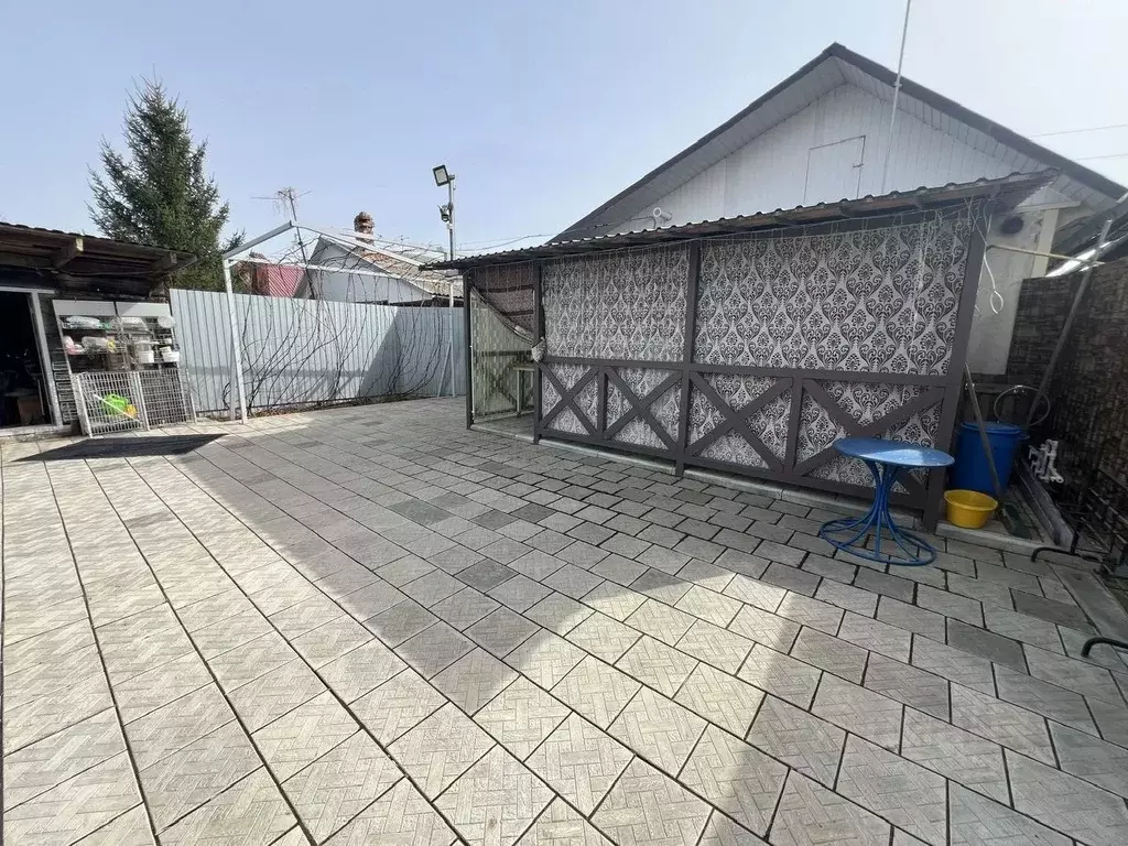 Дом в Саратовская область, Энгельс муниципальное образование, ... - Фото 2