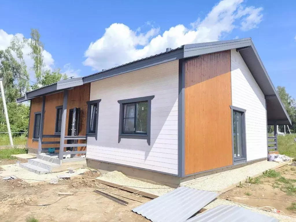 Дом в Калужская область, Боровский муниципальный округ, Совьяки с/пос, ... - Фото 1