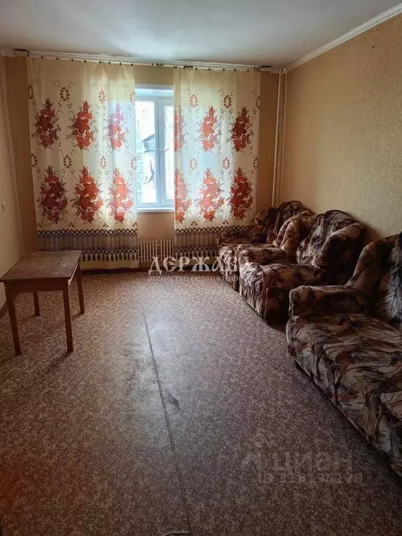 1-к кв. Белгородская область, Старый Оскол ул. Свердлова, 23 (40.0 м) - Фото 0