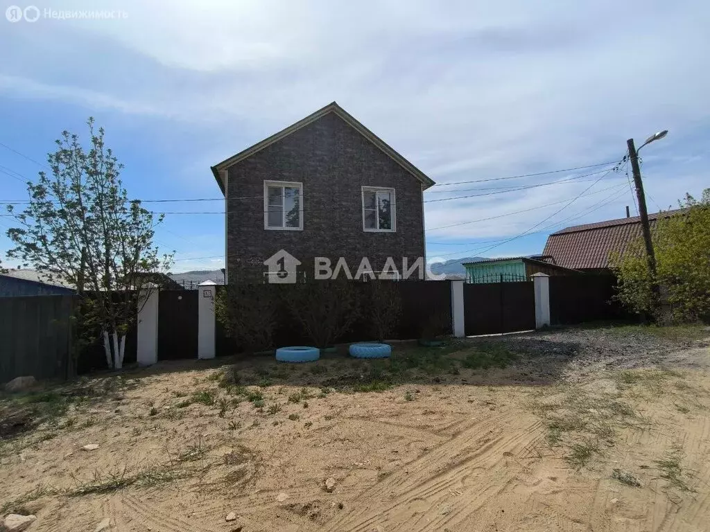 Дом в Улан-Удэ, СНТ Стекольщик, 6-я улица, 176 (136.1 м) - Фото 0