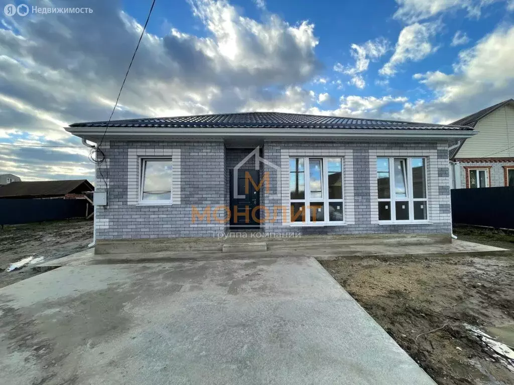 Дом в Саратовская, улица Будённого (90 м) - Фото 1