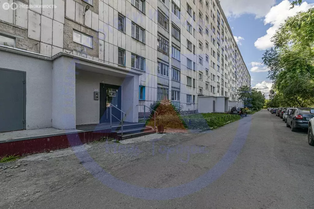 3-комнатная квартира: Курган, Половинская улица, 14 (59.2 м) - Фото 0