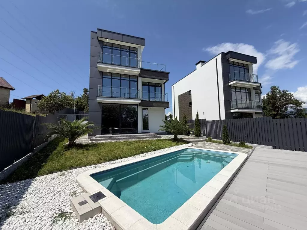 Дом в Краснодарский край, Сочи Мамайка мкр, ул. Волжская, 87/12 (240 ... - Фото 1