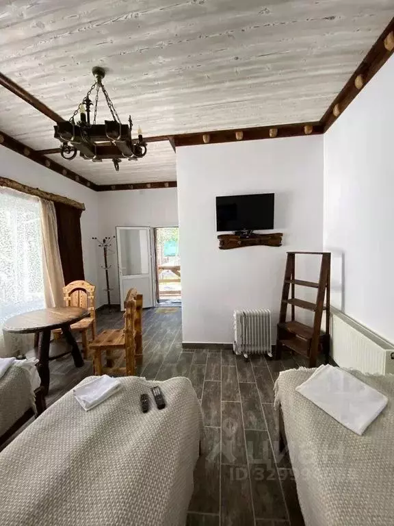 Комната Кабардино-Балкария, Эльбрусский район, с. Терскол ул. Азау, 9 - Фото 2