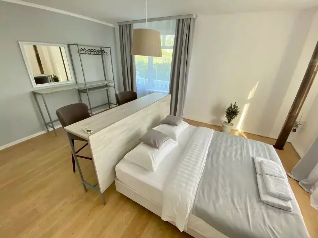 Дом в Краснодарский край, Сочи Бакинская ул., 20Б (250 м) - Фото 0