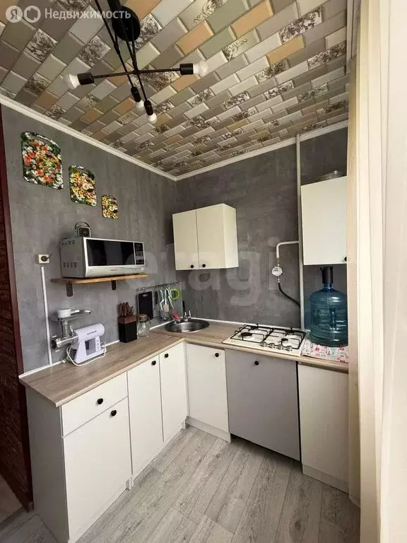 3-комнатная квартира: Коммунар, Садовая улица, 12 (60.4 м) - Фото 1