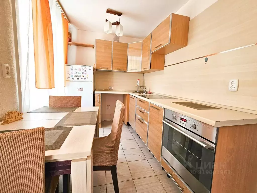 2-к кв. Иркутская область, Иркутск бул. Постышева, 13 (45.0 м) - Фото 0