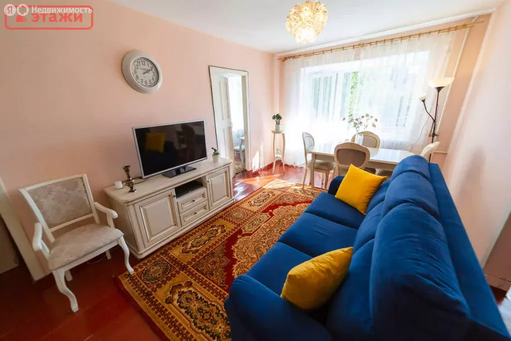 3-комнатная квартира: Петрозаводск, улица Октября, 7 (53.2 м) - Фото 1