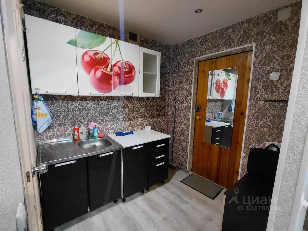 Комната Коми, Сыктывкар ул. Морозова, 43 (17.0 м) - Фото 1