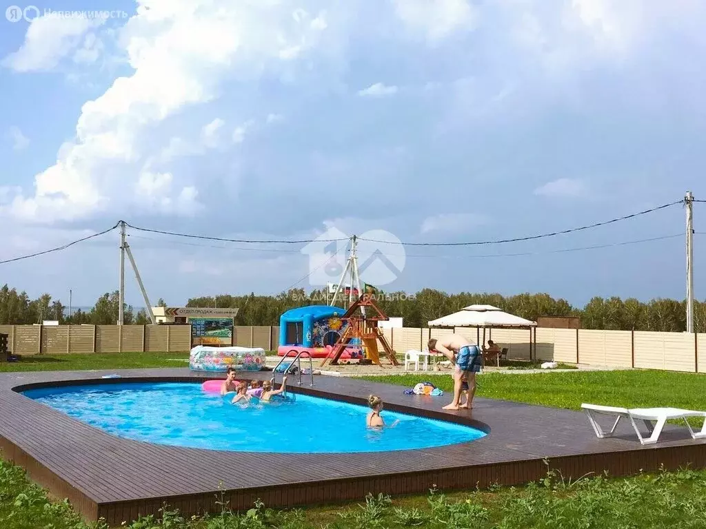 Участок в Быстровский сельсовет, коттеджный посёлок Экопарк, ... - Фото 2