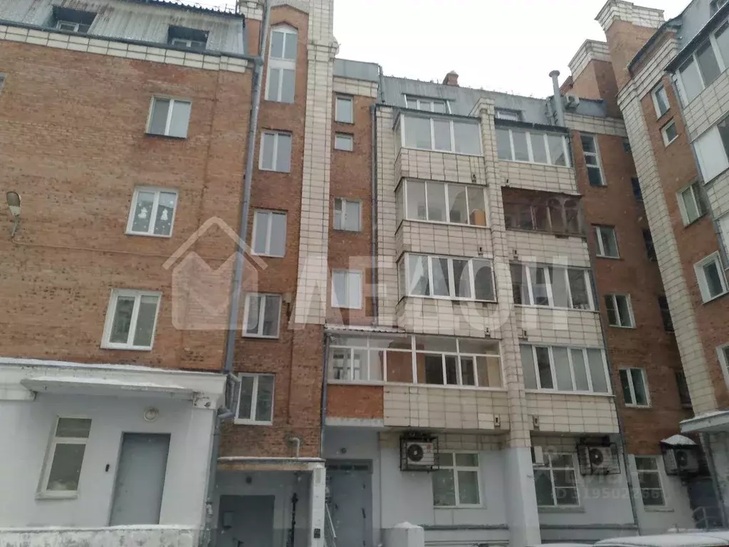2-к кв. Омская область, Омск ул. 10 лет Октября, 117 (54.6 м) - Фото 0