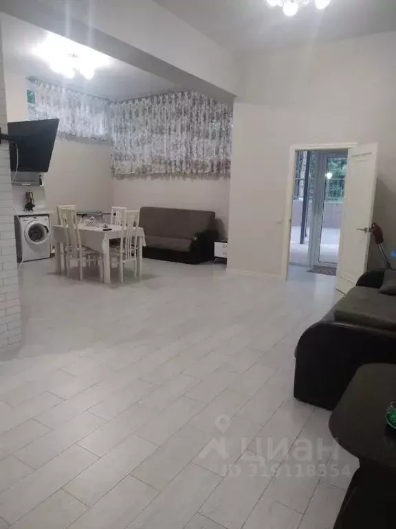 2-к кв. Ставропольский край, Ессентуки ул. Пушкина, 12к1 (75.0 м) - Фото 2