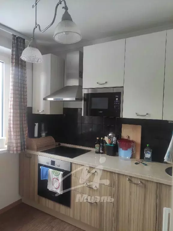 Продается 4-комнатная квартира - Фото 1