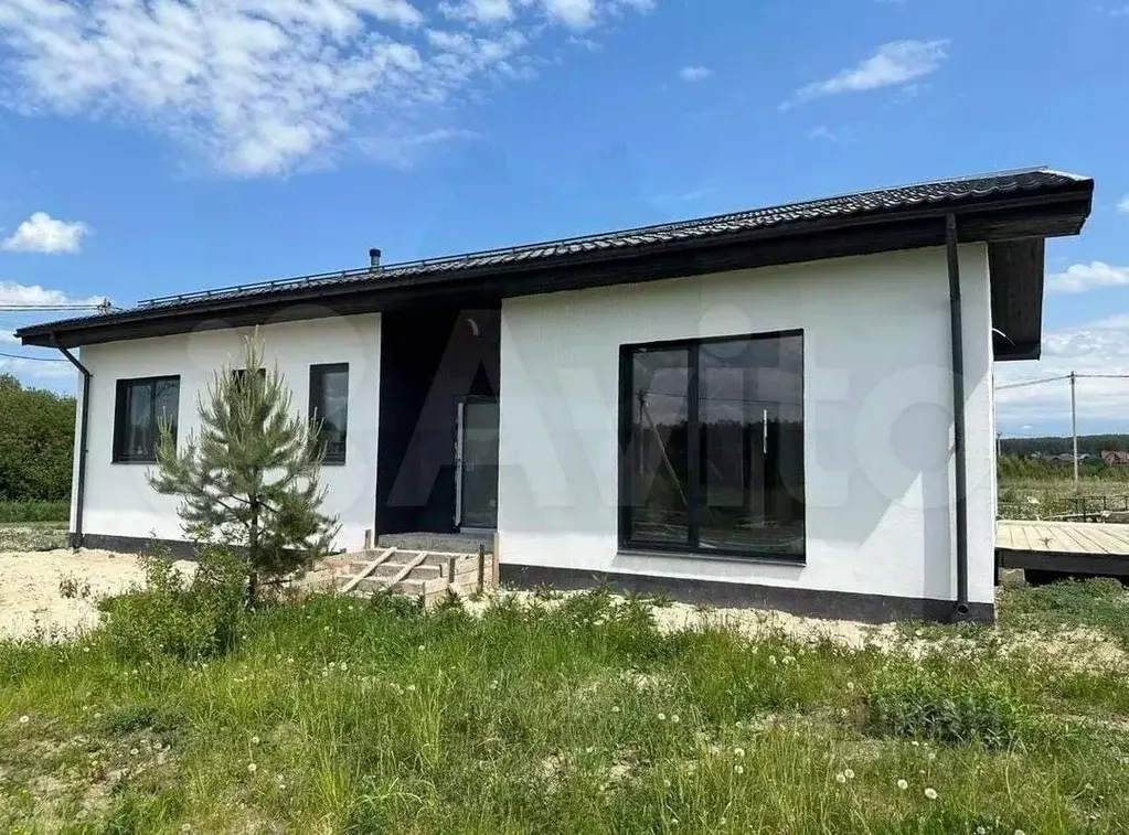 Дом в Свердловская область, Белоярский муниципальный округ, пос. ... - Фото 1