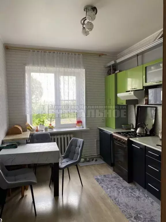 3-к кв. Смоленская область, Починок Советская ул., 36 (79.5 м) - Фото 1