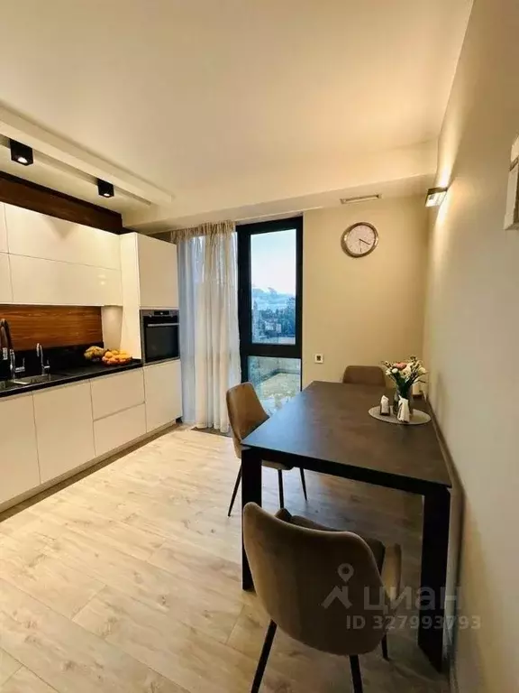 3-к кв. Краснодарский край, Сочи Центральный мкр, пер. Горького, 24 ... - Фото 1