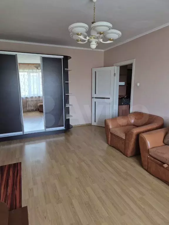 1-к. квартира, 40 м, 6/10 эт. - Фото 1