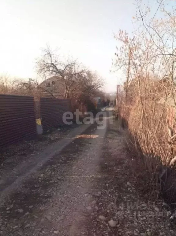 Участок в Адыгея, Майкоп Строитель СНТ, ул. Садовая (6.2 сот.) - Фото 0