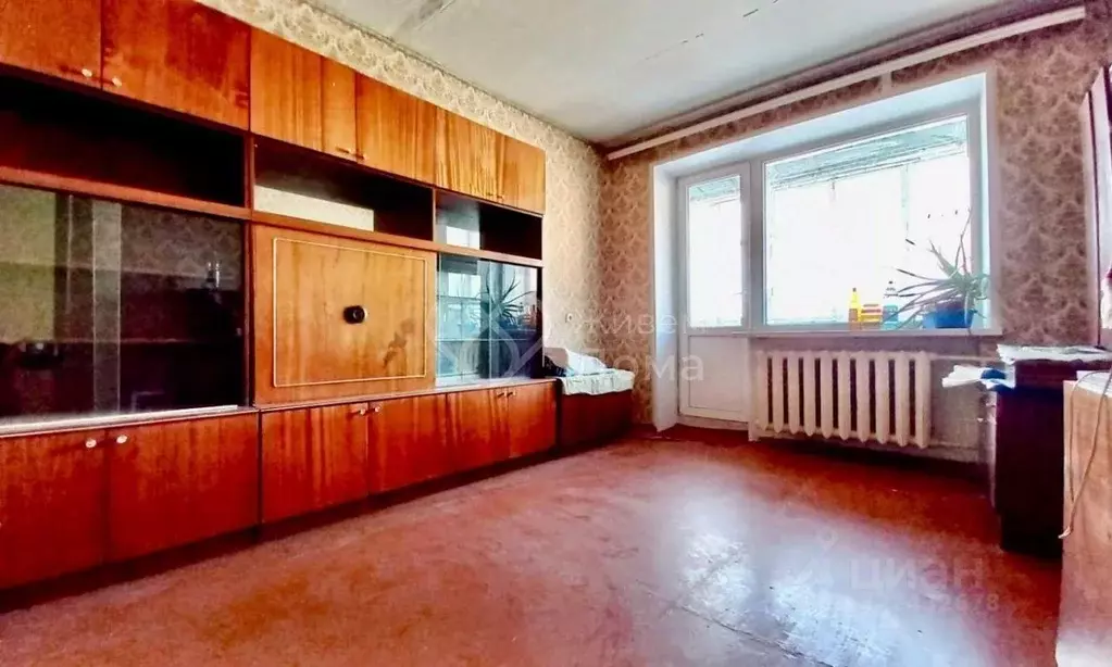 3-к кв. Волгоградская область, Волгоград ул. Поддубного, 31 (50.4 м) - Фото 0
