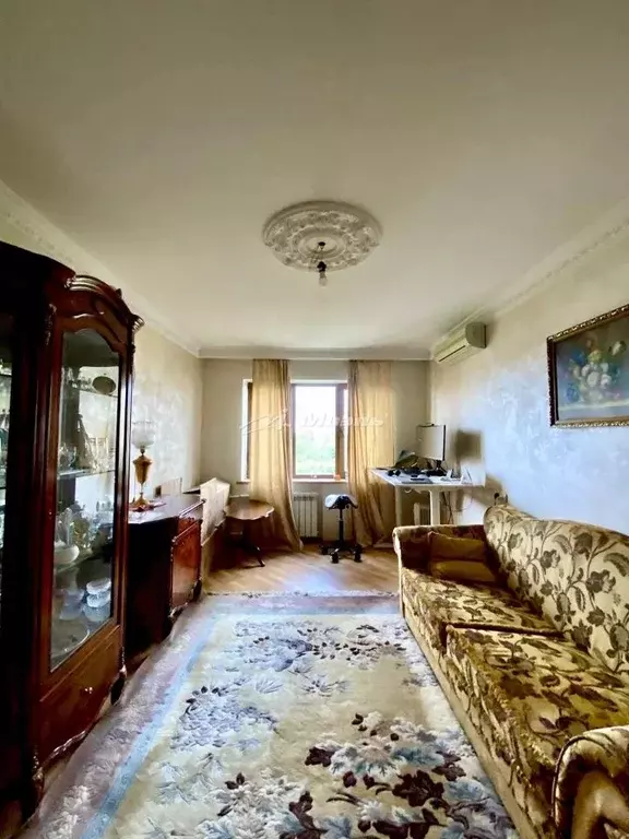 3-к кв. Крым, Симферополь ул. Бела Куна, 5 (64.5 м) - Фото 2