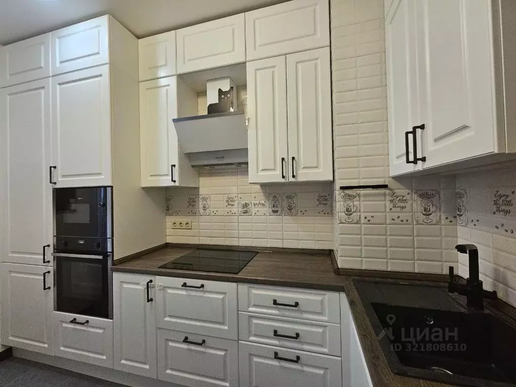 3-к кв. Московская область, Мытищи просп. Астрахова, 5 (71.4 м) - Фото 0
