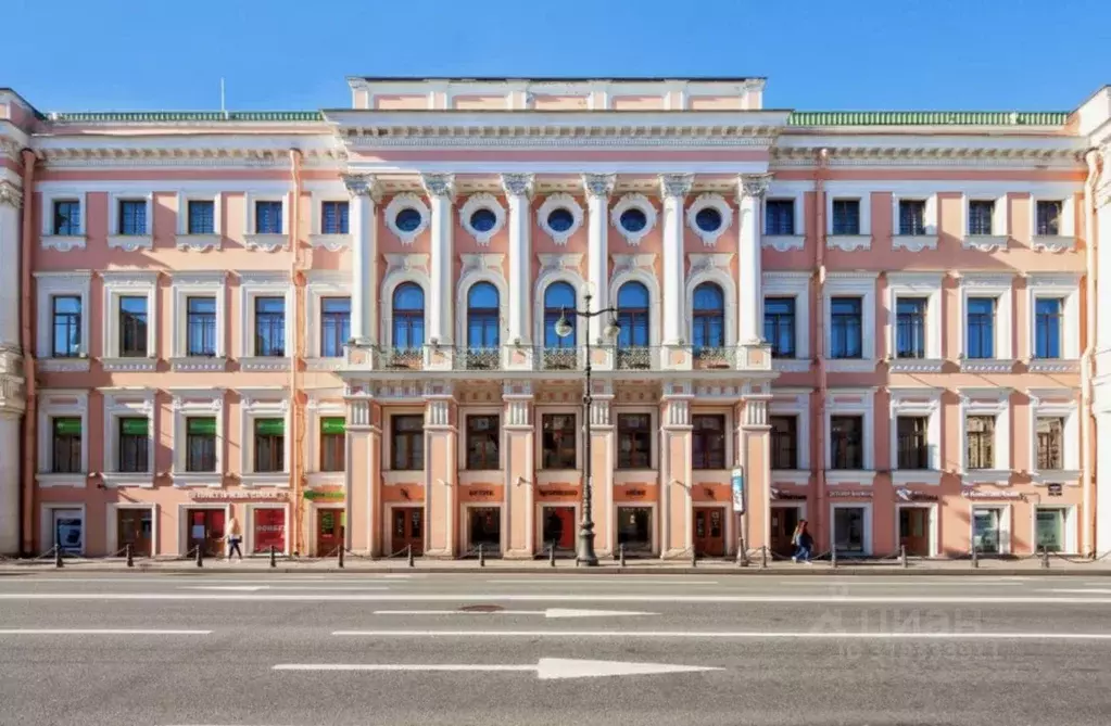 Офис в Санкт-Петербург Большая Морская ул., 13 (24200 м) - Фото 0