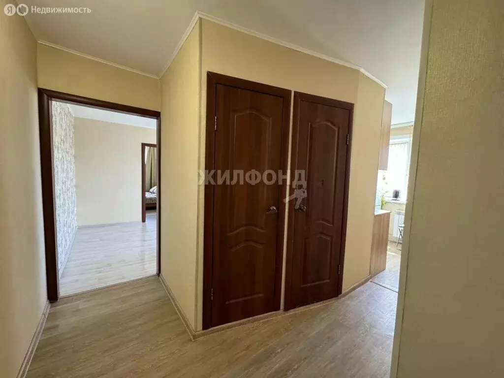 4-комнатная квартира: Иркутск, бульвар Рябикова, 13А (64.1 м) - Фото 1