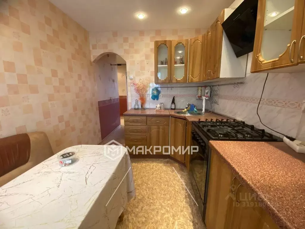 3-к кв. Пермский край, Кунгур ул. Буровиков, 1 (57.8 м) - Фото 1