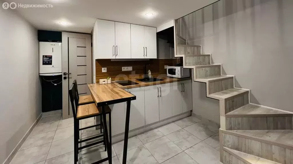 Квартира-студия: Москва, Варшавское шоссе, 125с1 (18 м) - Фото 0