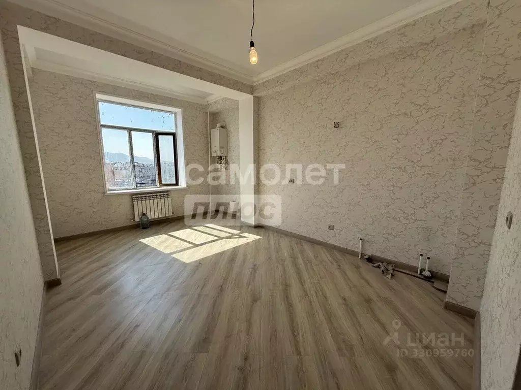 2-к кв. Дагестан, Махачкала ул. Учительская, 2 (78.0 м) - Фото 1