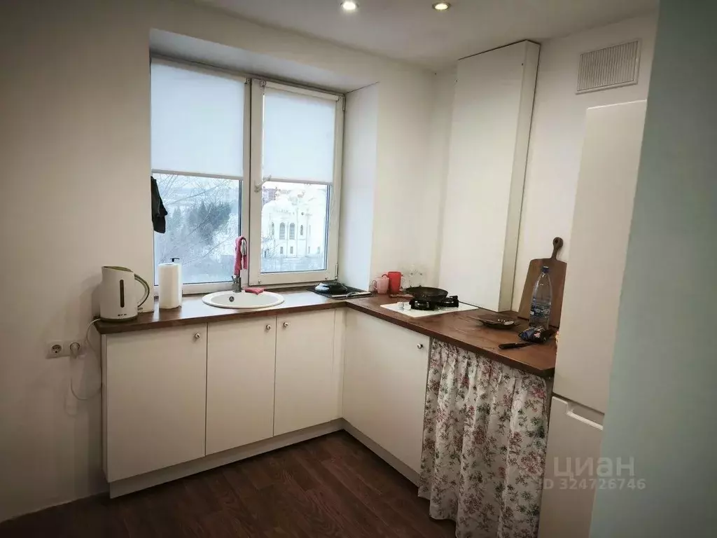 2-к кв. Челябинская область, Златоуст ул. Доватора, 28 (42.7 м) - Фото 1