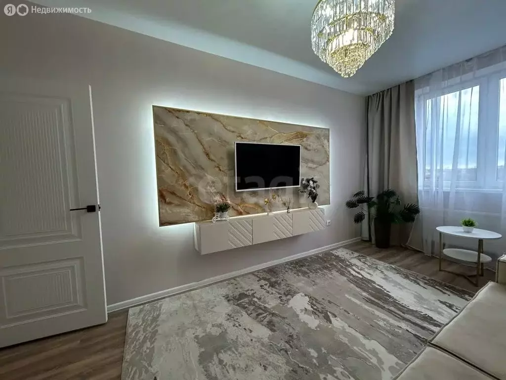 2-комнатная квартира: Краснодар, улица имени Героя Ростовского, 8к7 ... - Фото 1