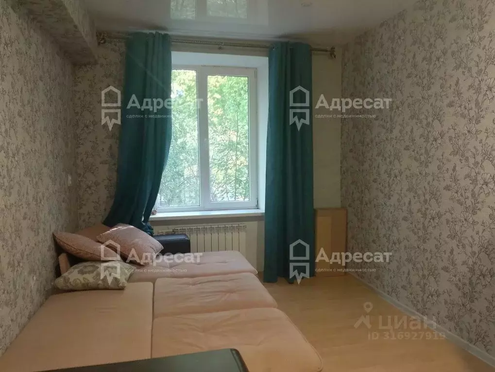 4-к кв. Волгоградская область, Волгоград Клубная ул., 12 (87.1 м) - Фото 0