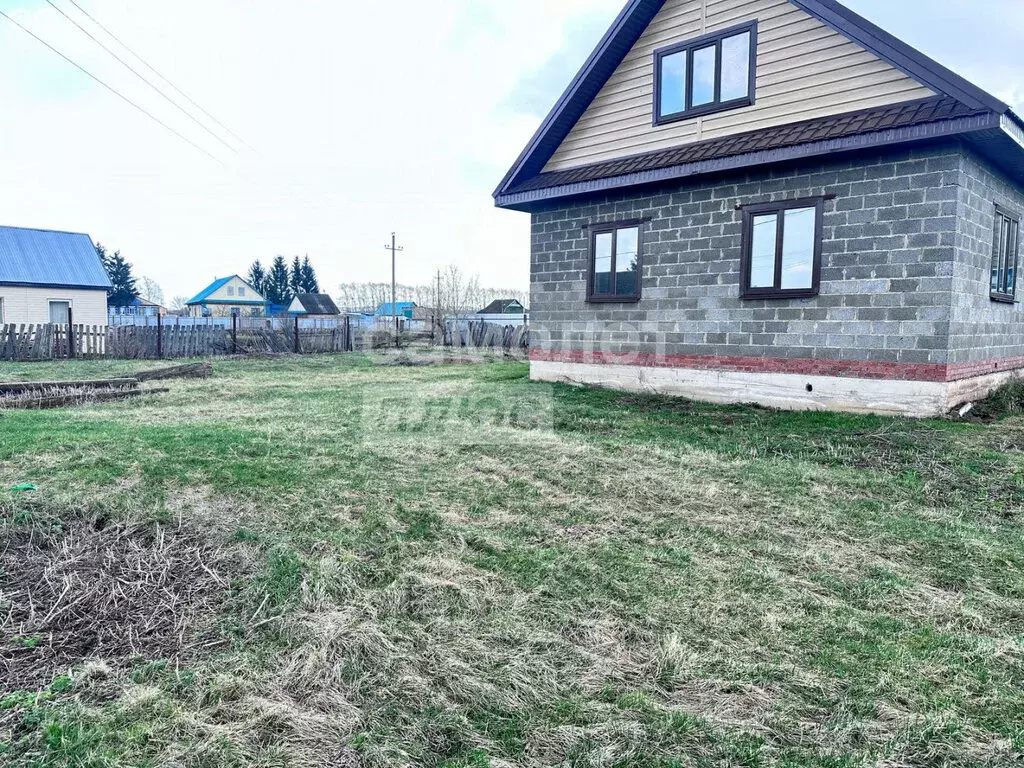 Дом в село Ахметово, Центральная улица, 7А (63.7 м) - Фото 0