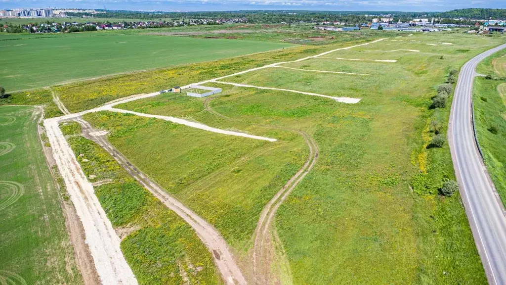 Участок в Ленинградская область, Ломоносовский район, Виллозское ... - Фото 0