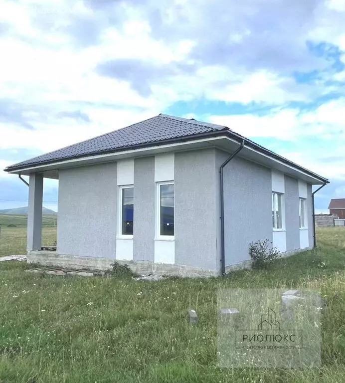 Дом в село Ташбулатово, улица Ленина, 123 (70 м) - Фото 1