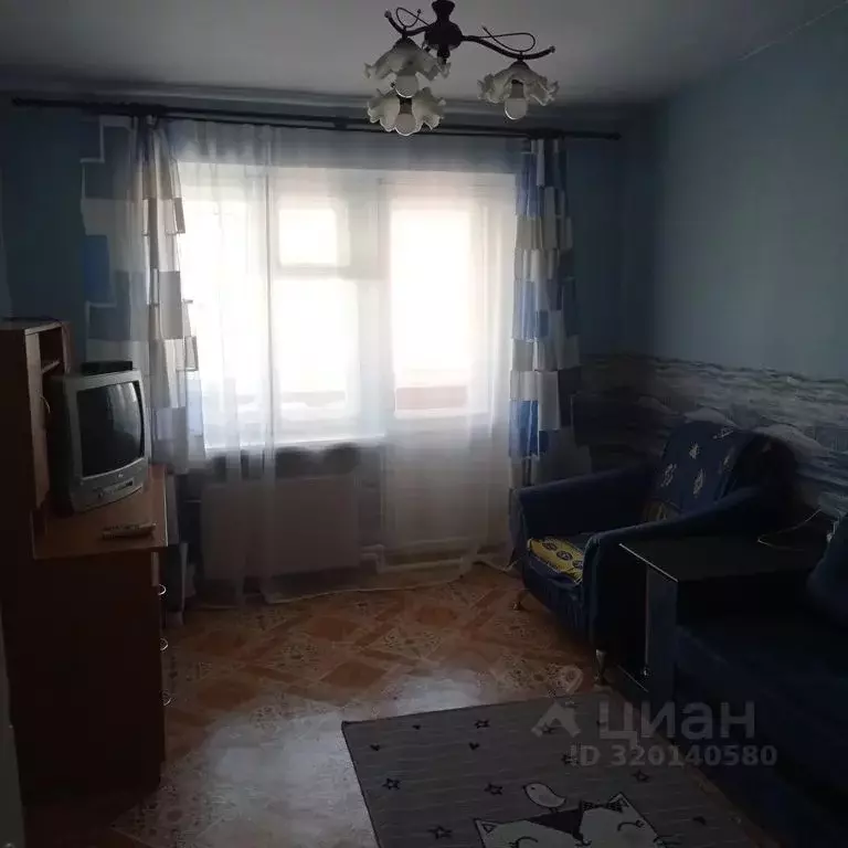 2-к кв. Крым, Феодосия ул. Энгельса, 35 (43.0 м) - Фото 1