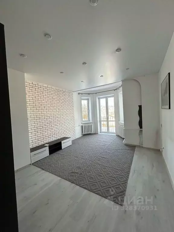 2-к кв. Московская область, Серпухов ул. Красных Партизан, 16 (56.0 м) - Фото 1