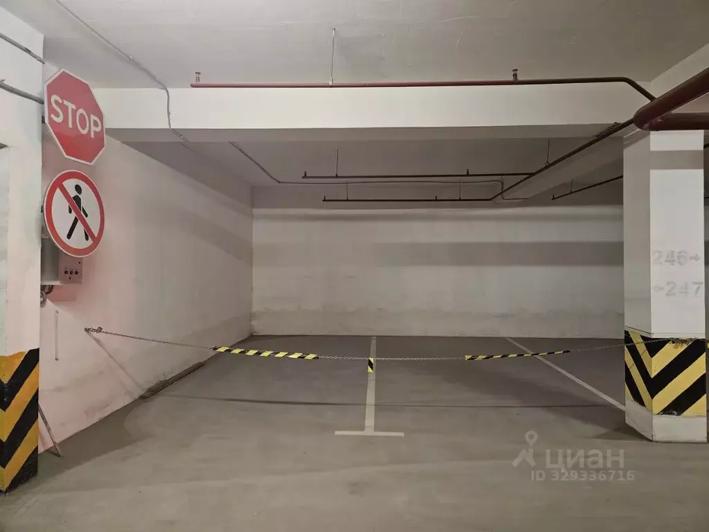 Гараж в Московская область, Красногорск городской округ, д. Глухово ... - Фото 1