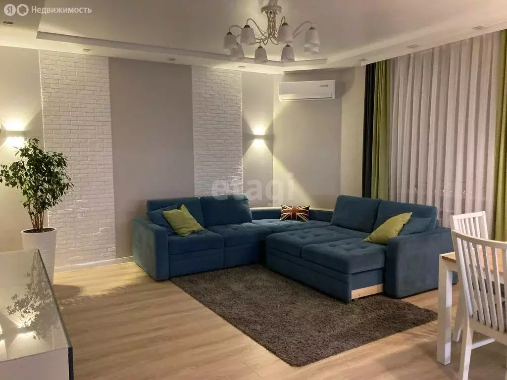 3-комнатная квартира: Ставрополь, улица Рогожникова, 17 (88 м) - Фото 0