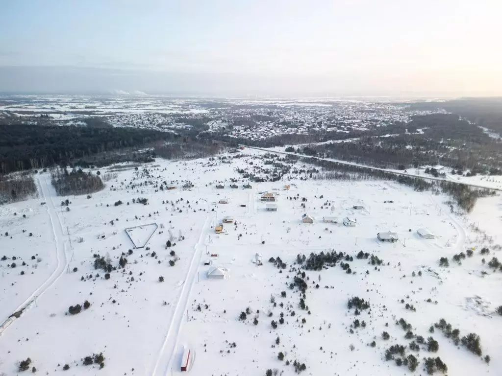 Участок в Томская область, Томский район, Деревня Петровский уч ул. ... - Фото 1
