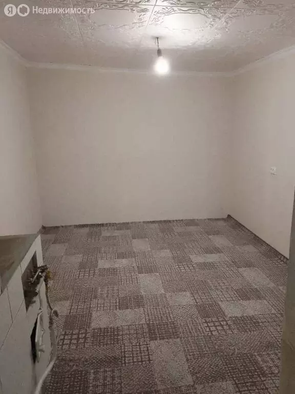 1-комнатная квартира: Кисловодск, улица Фрунзе, 26 (15 м) - Фото 0