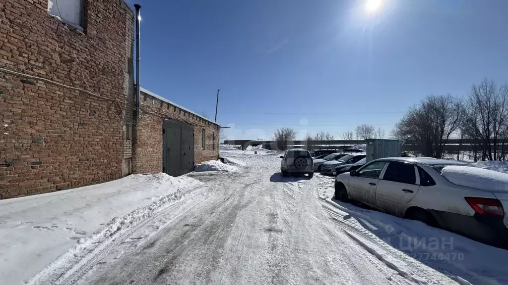 Гараж в Оренбургская область, Оренбург просп. Гагарина, 53 (19 м) - Фото 2